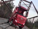 Auto na Akumulator Mercedes Actros Czerwone Lakier