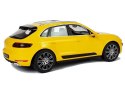 Auto na radio Porsche Macan Rastar 1:14