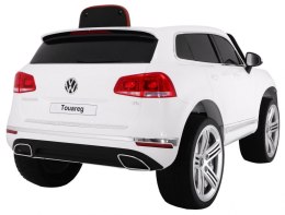 Pojazd Volkswagen Touareg Biały