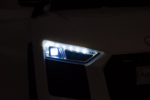 Pojazd Audi R8 Biały
